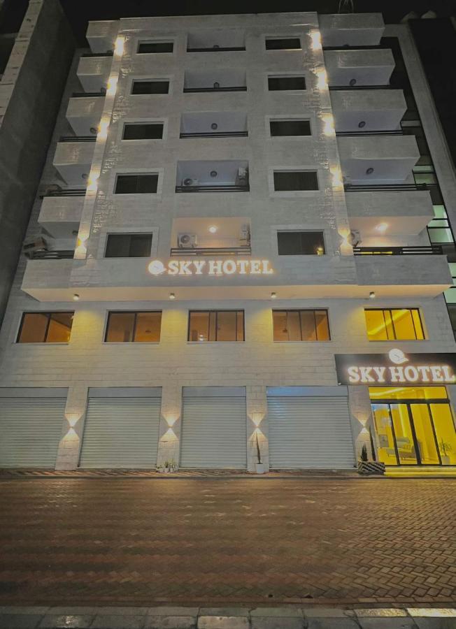Sky Hotel Aqaba Exterior foto