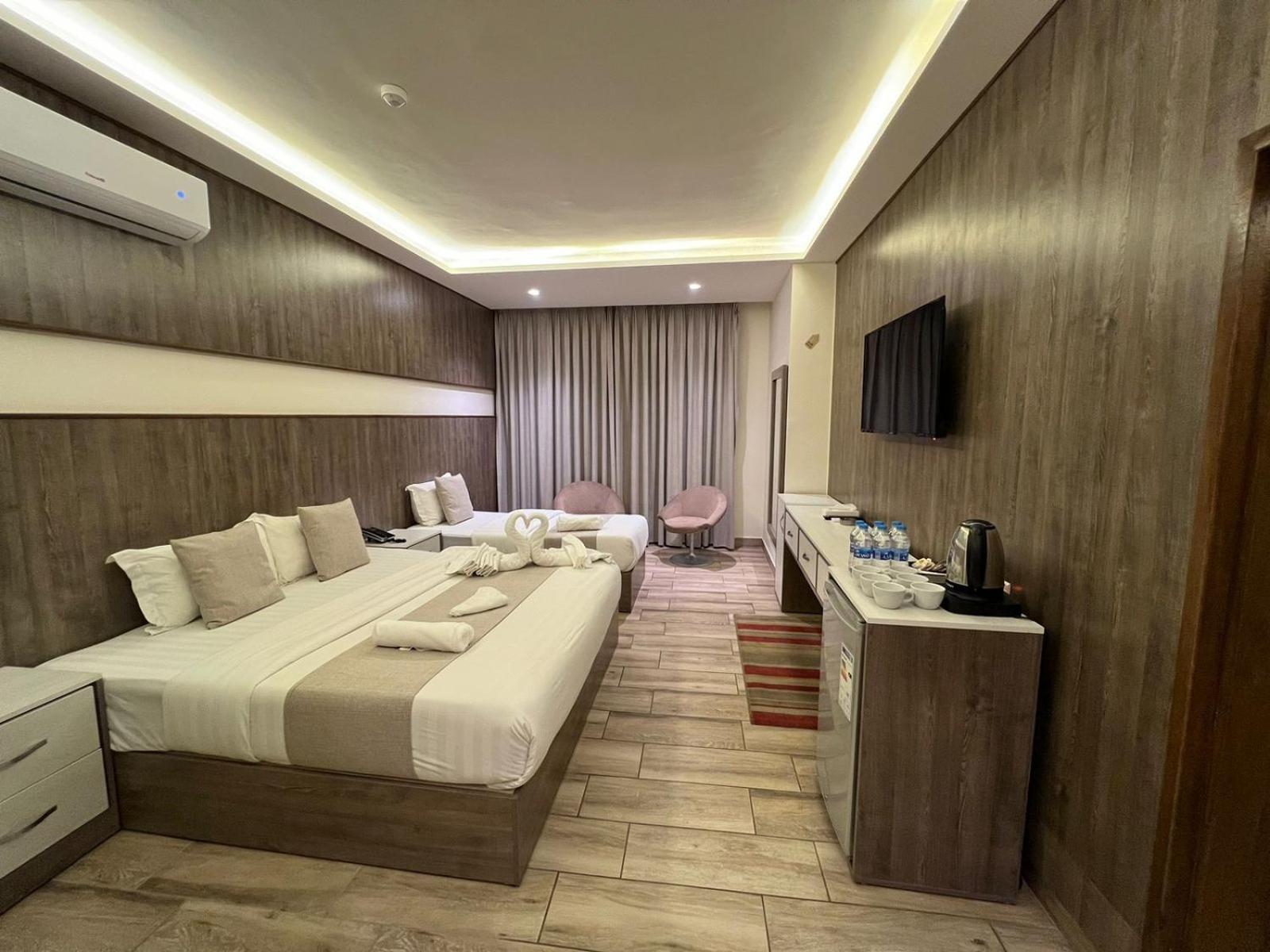 Sky Hotel Aqaba Exterior foto